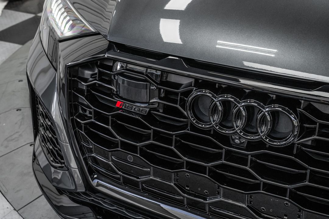 2024 Audi RS Q8