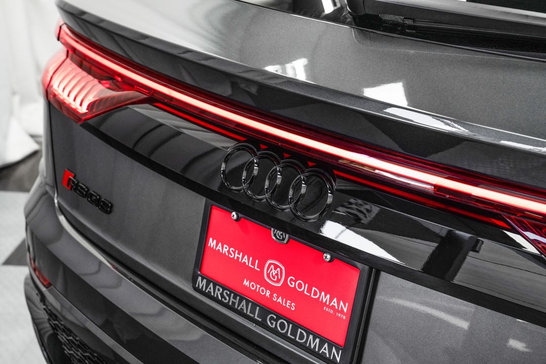 2024 Audi RS Q8