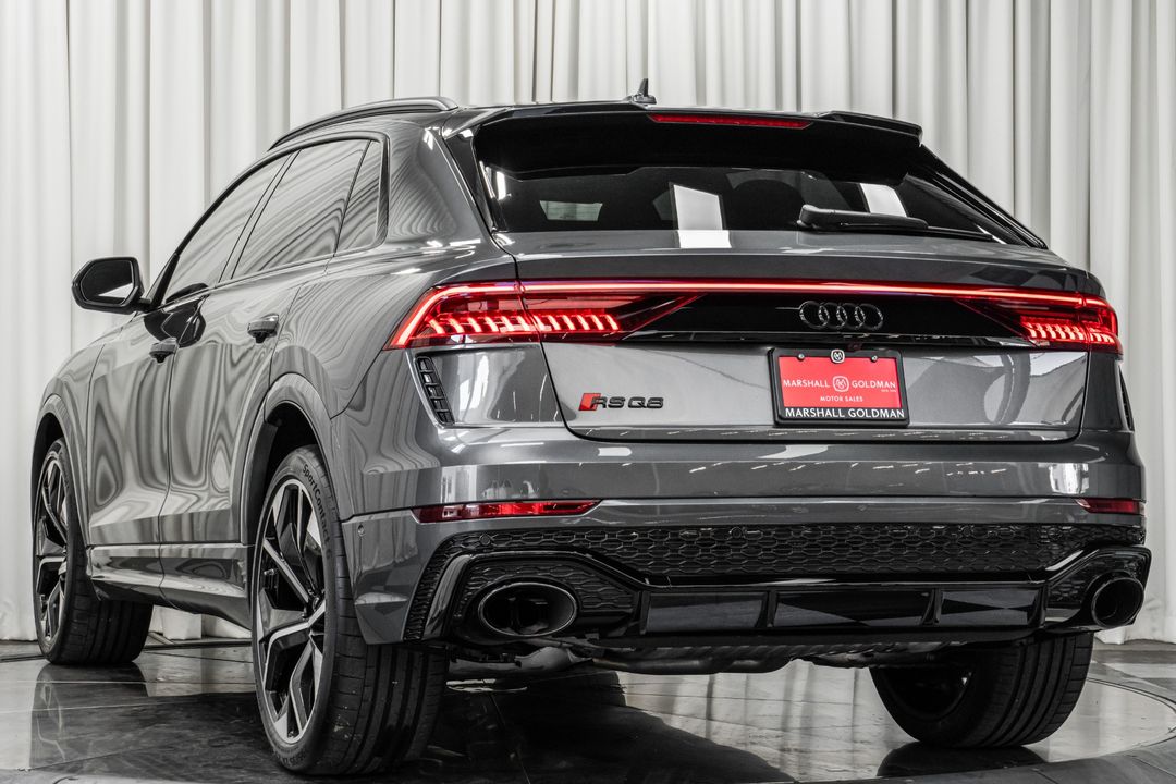 2024 Audi RS Q8