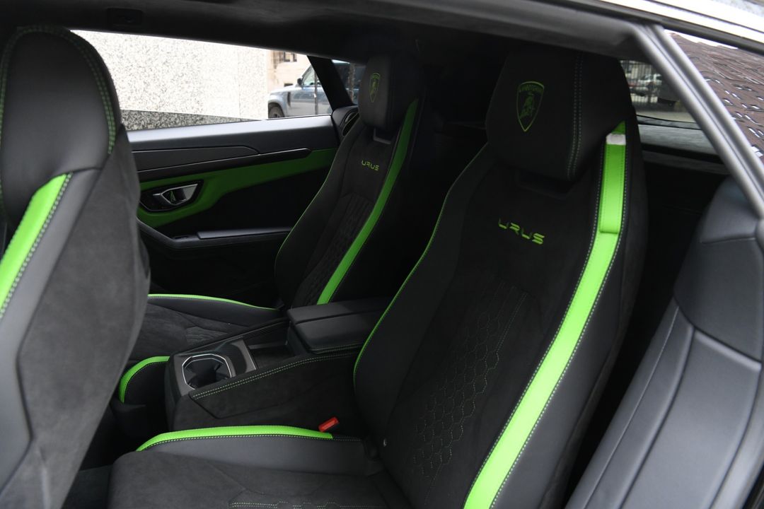 2024 Lamborghini Urus