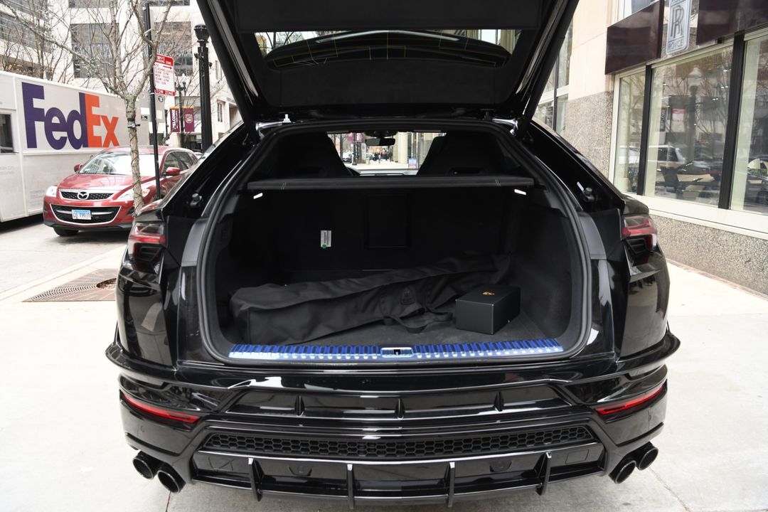 2024 Lamborghini Urus
