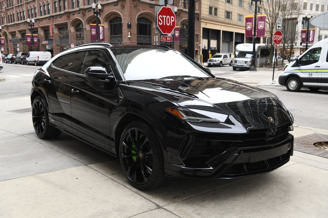 2024 Lamborghini Urus