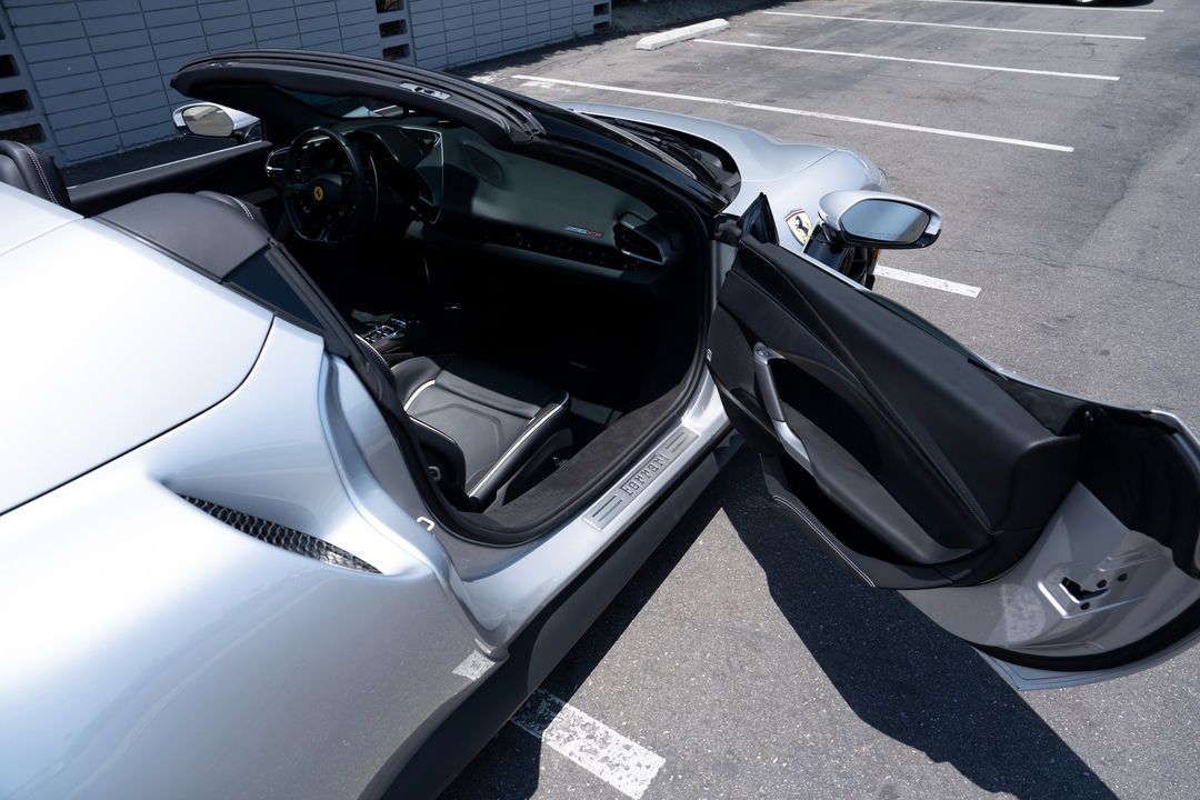 2024 Ferrari 296 GTS