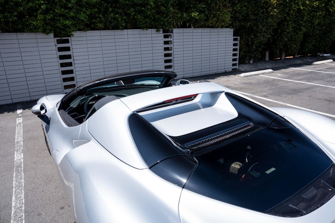 2024 Ferrari 296 GTS