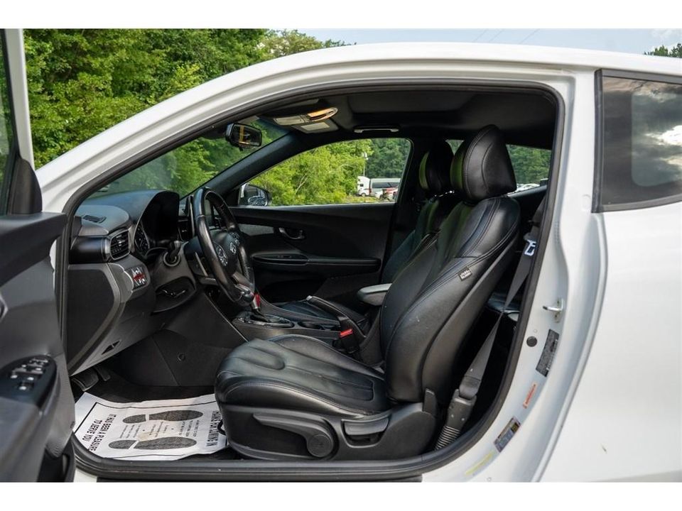 2019 Hyundai Veloster