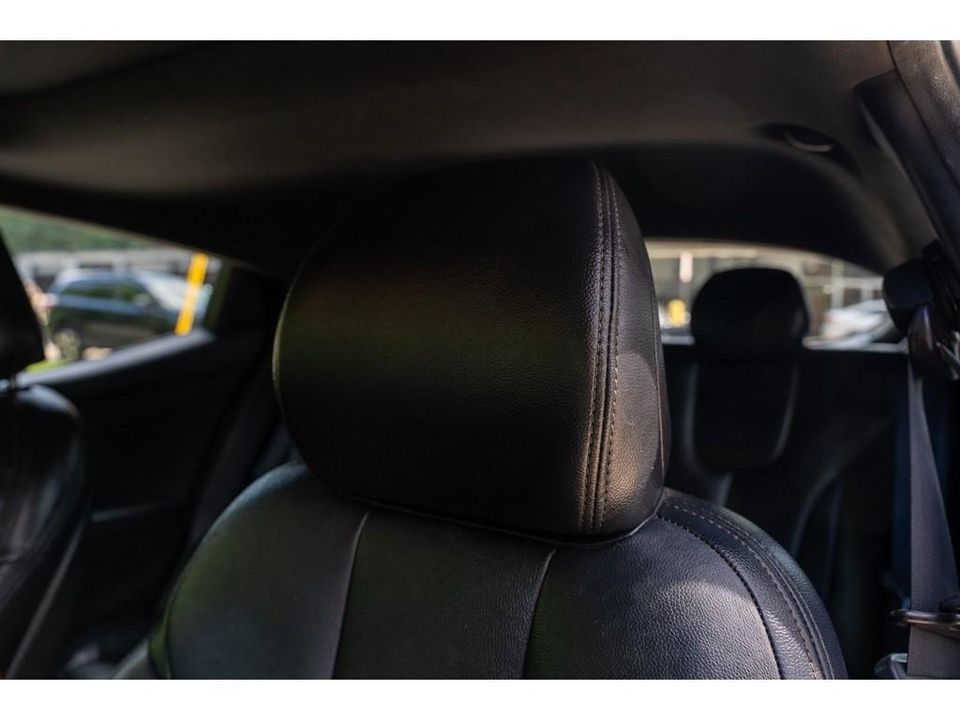 2019 Hyundai Veloster
