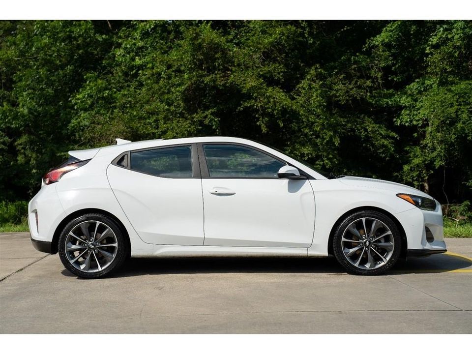 2019 Hyundai Veloster