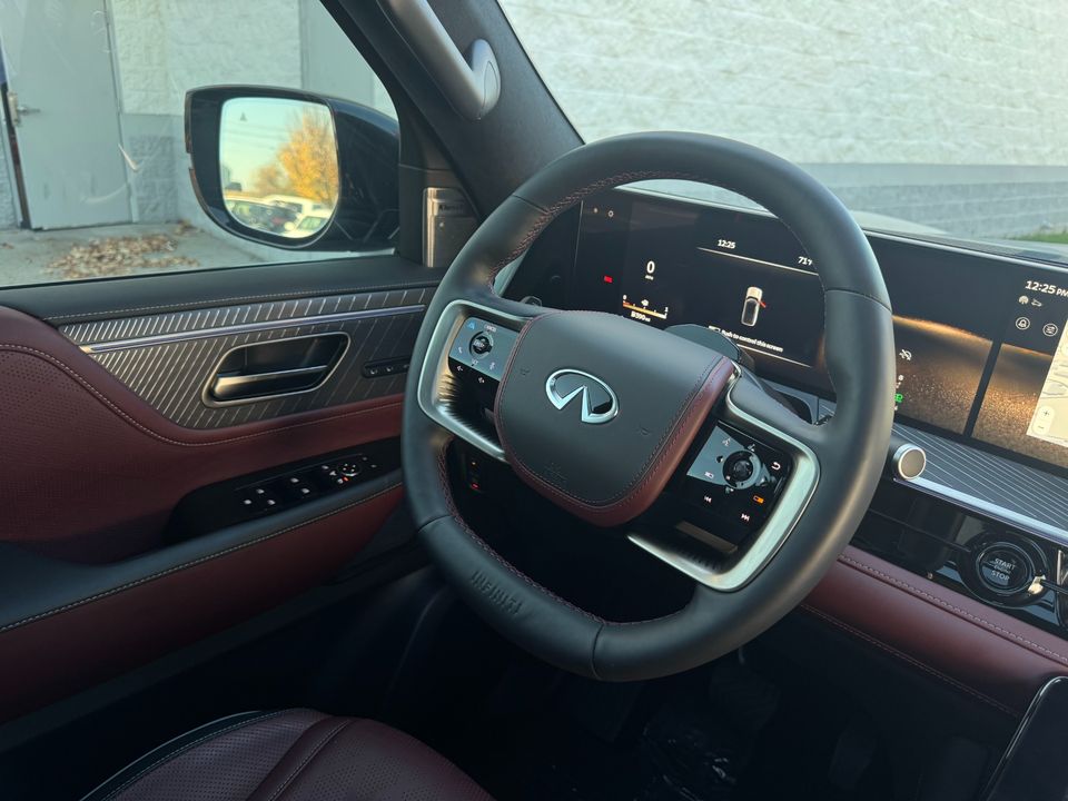 2025 INFINITI QX80