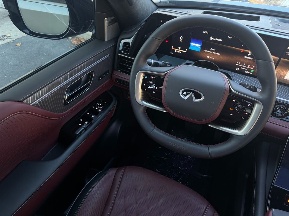 2025 INFINITI QX80