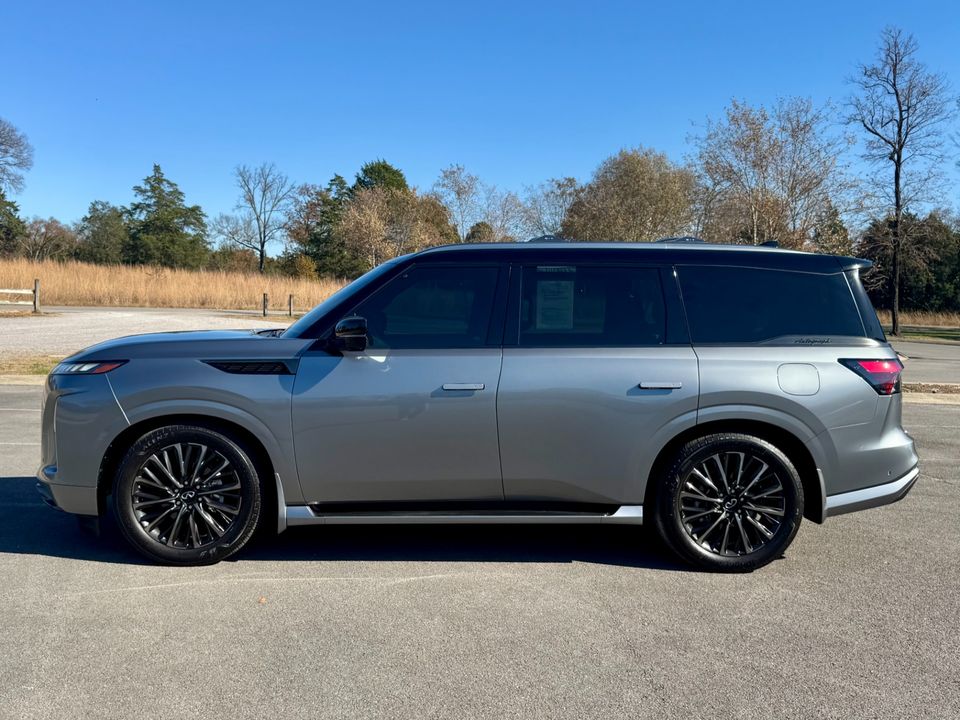 2025 INFINITI QX80