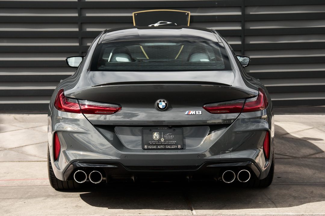 2021 BMW M8