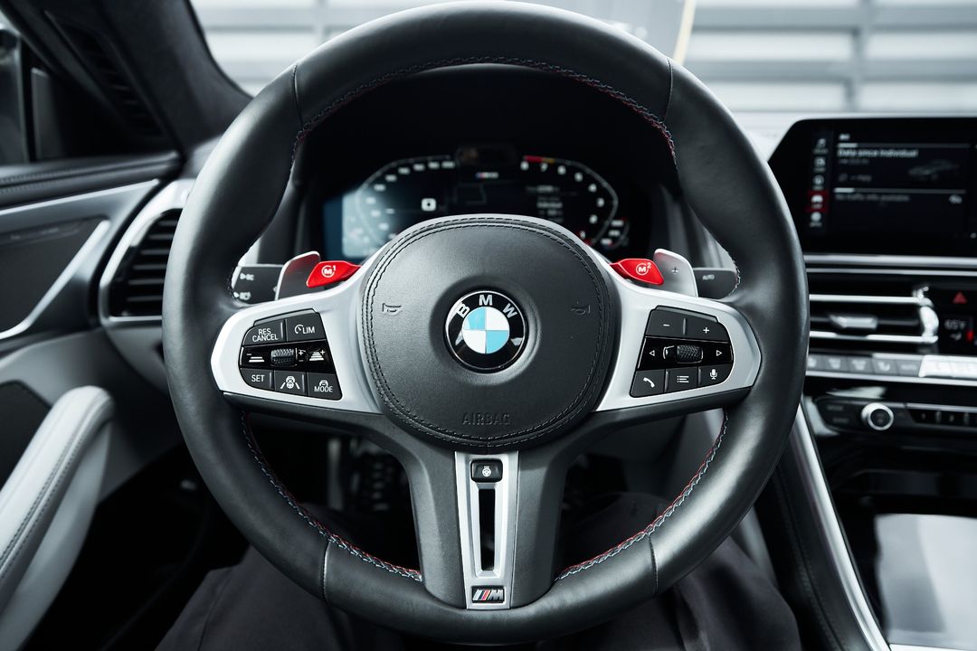2021 BMW M8