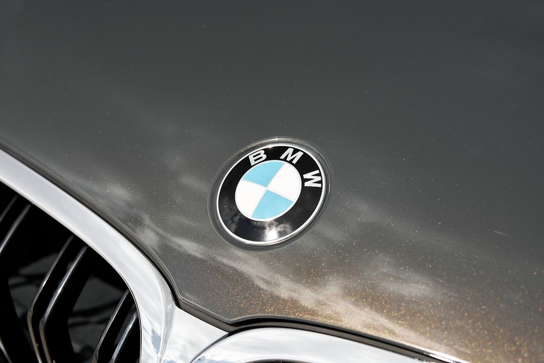 2021 BMW M8