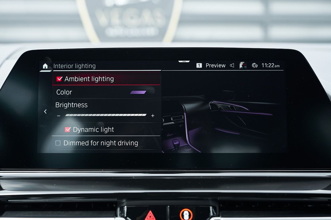2021 BMW M8