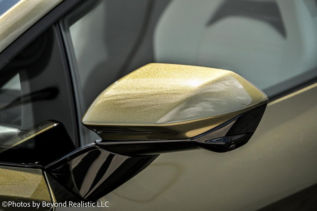 2025 Lamborghini Revuelto