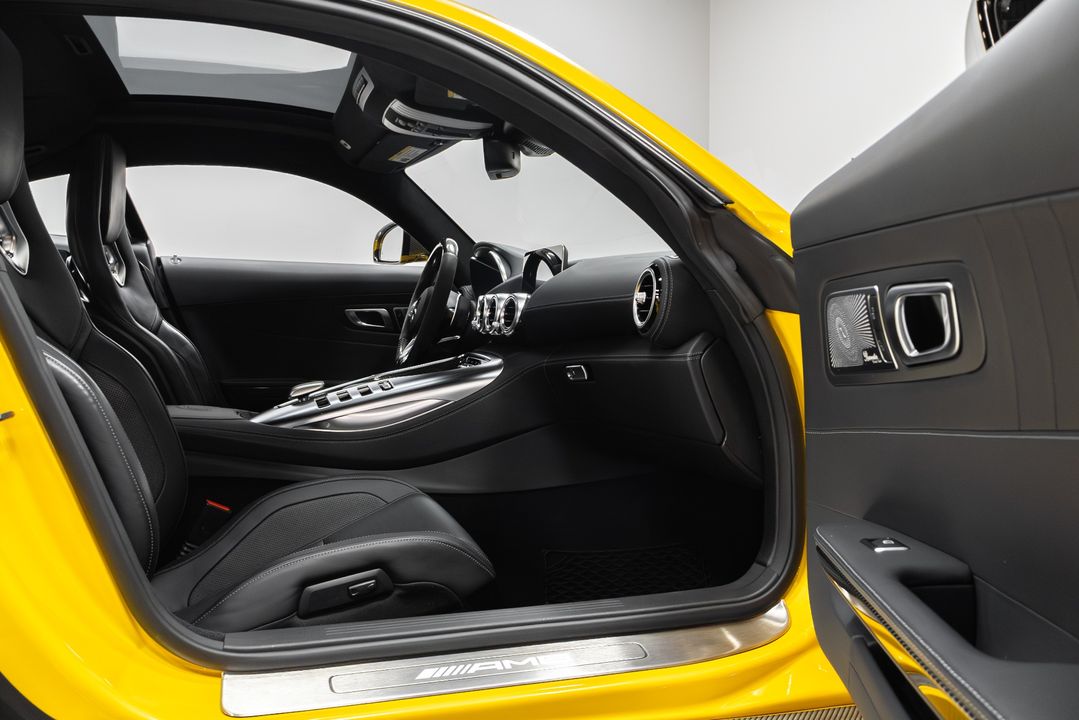 2020 Mercedes-Benz AMG   GT