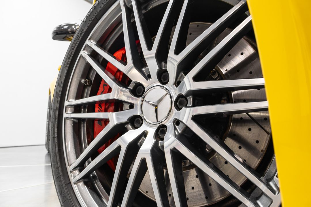 2020 Mercedes-Benz AMG   GT