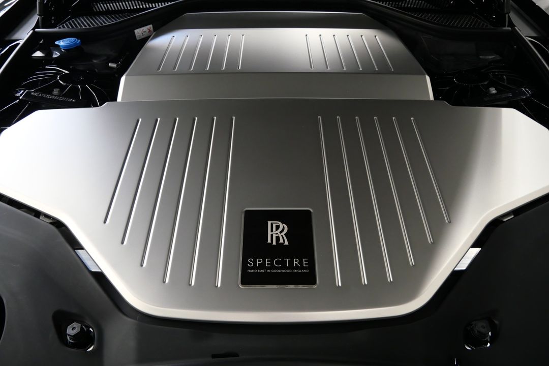2025 Rolls-Royce Spectre