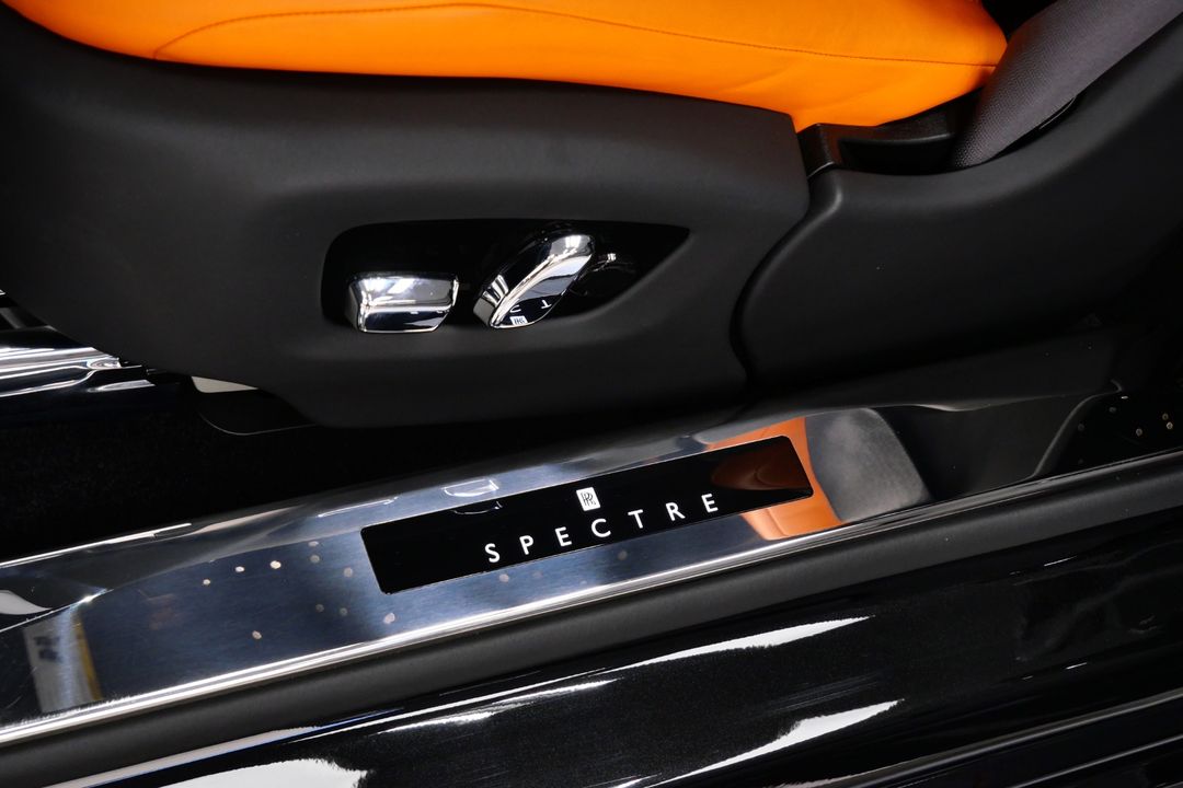2025 Rolls-Royce Spectre