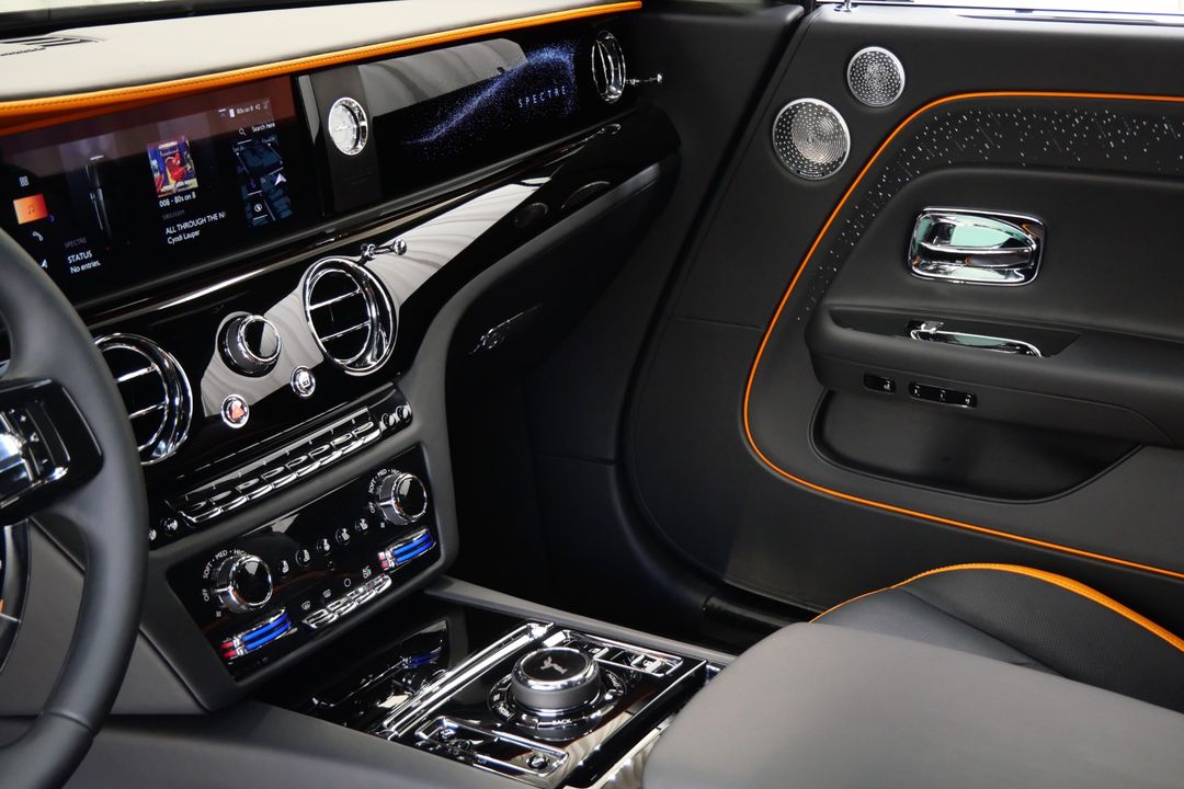 2025 Rolls-Royce Spectre