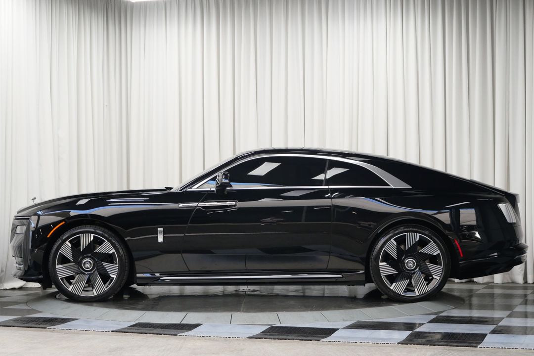 2025 Rolls-Royce Spectre