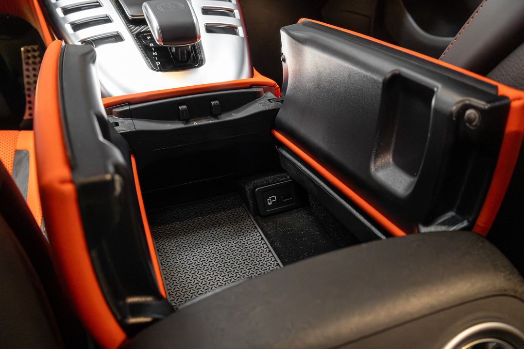 2021 Mercedes-Benz AMG   GT 63