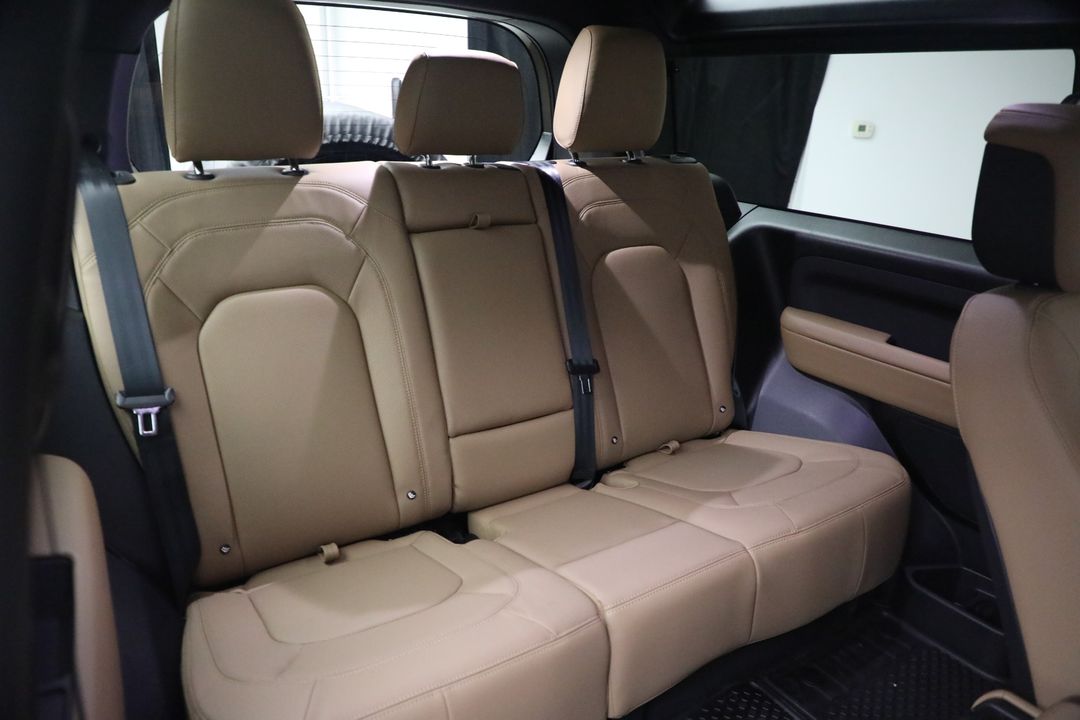 2025 Land Rover Defender