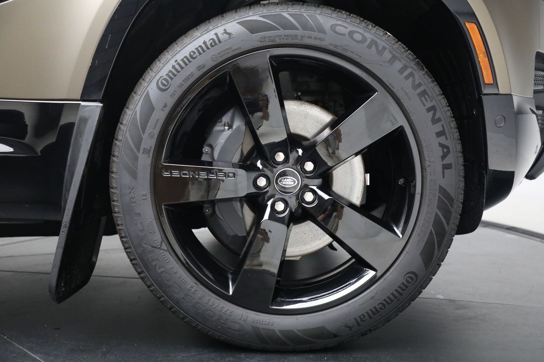 2025 Land Rover Defender