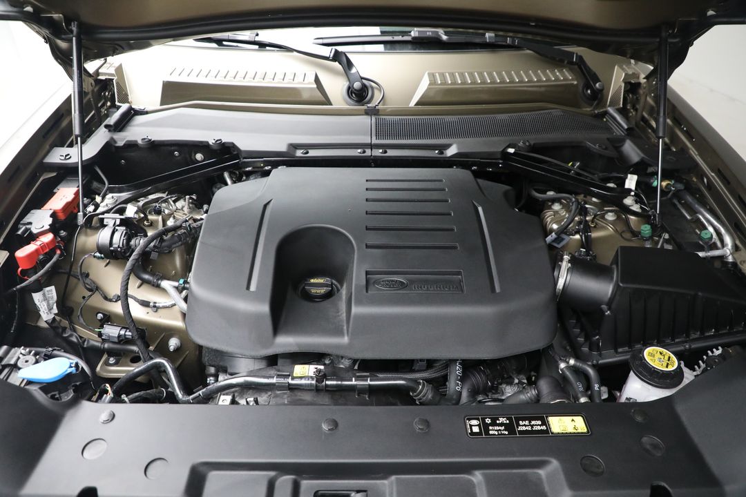 2025 Land Rover Defender