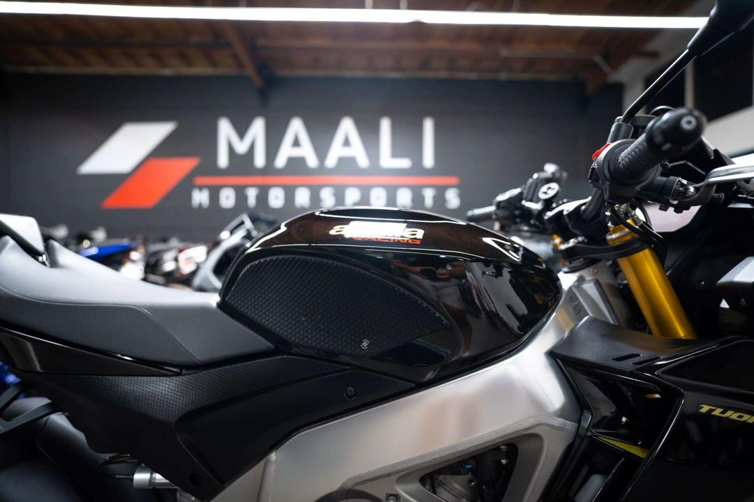 2022 Aprilia Tuono V4 1100 Factory