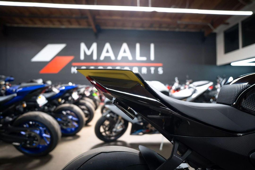 2022 Aprilia Tuono V4 1100 Factory