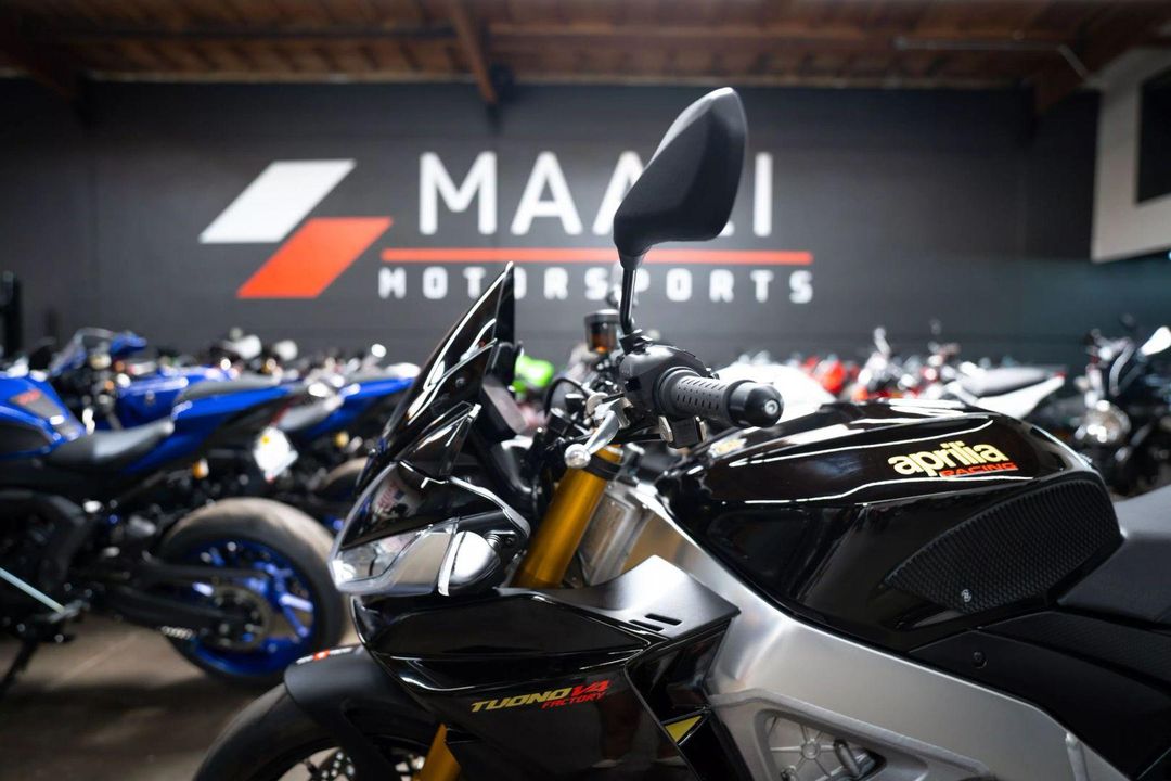 2022 Aprilia Tuono V4 1100 Factory