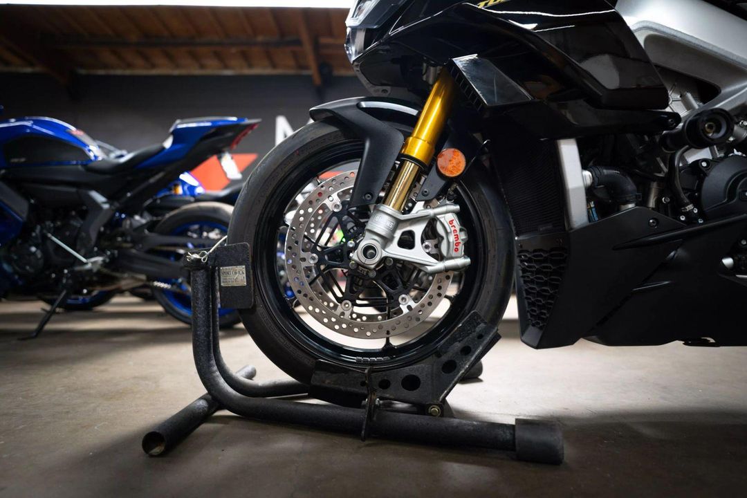 2022 Aprilia Tuono V4 1100 Factory