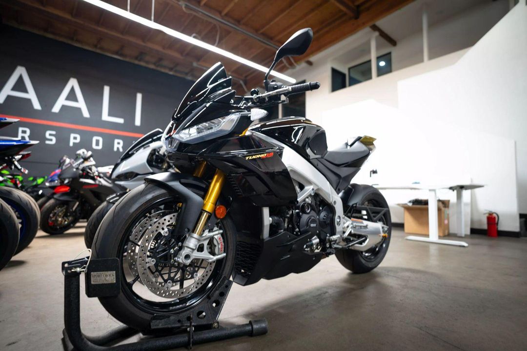 2022 Aprilia Tuono V4 1100 Factory