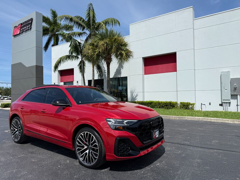 2024 Audi SQ8