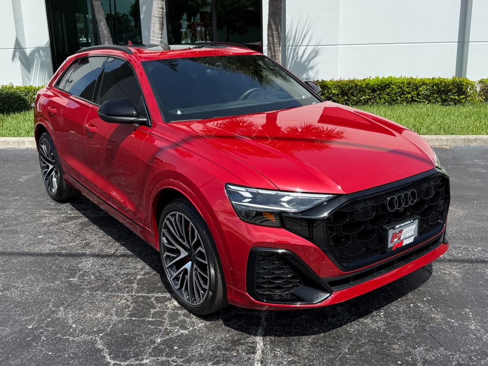 2024 Audi SQ8