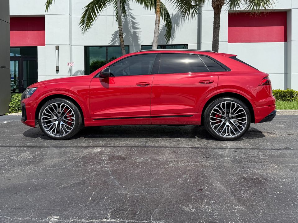 2024 Audi SQ8