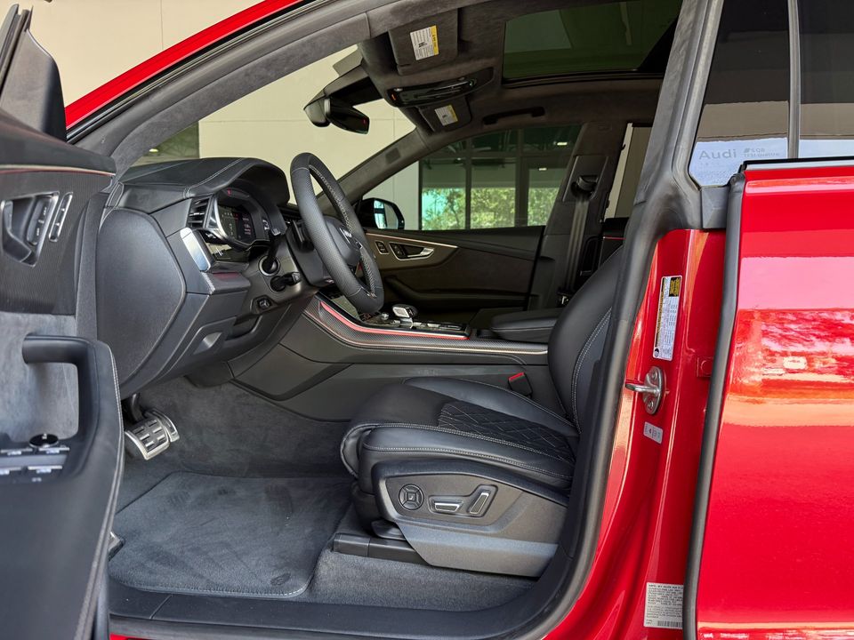2024 Audi SQ8