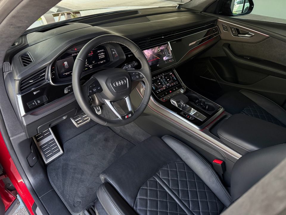 2024 Audi SQ8