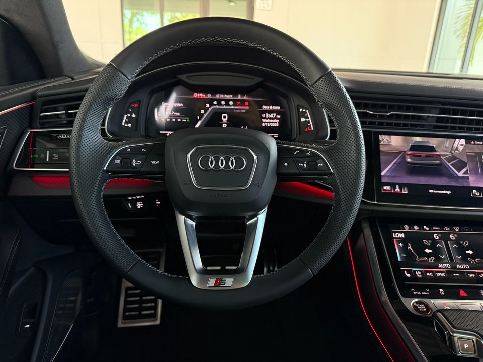 2024 Audi SQ8