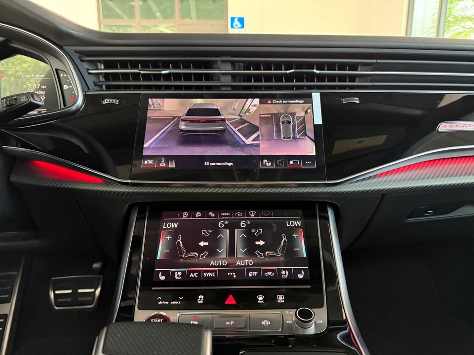 2024 Audi SQ8