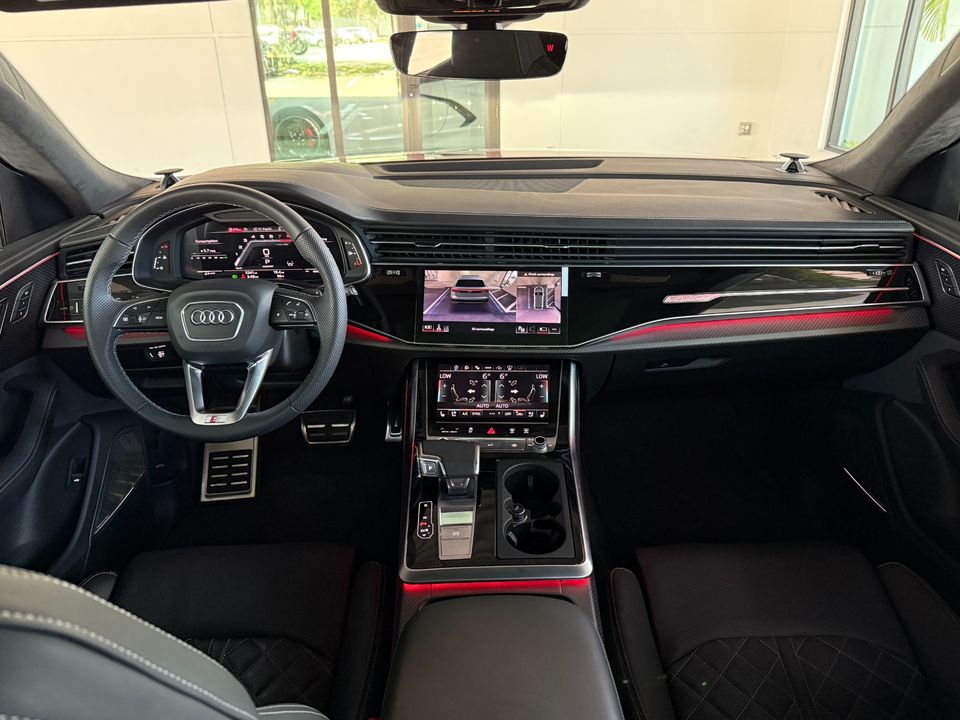 2024 Audi SQ8