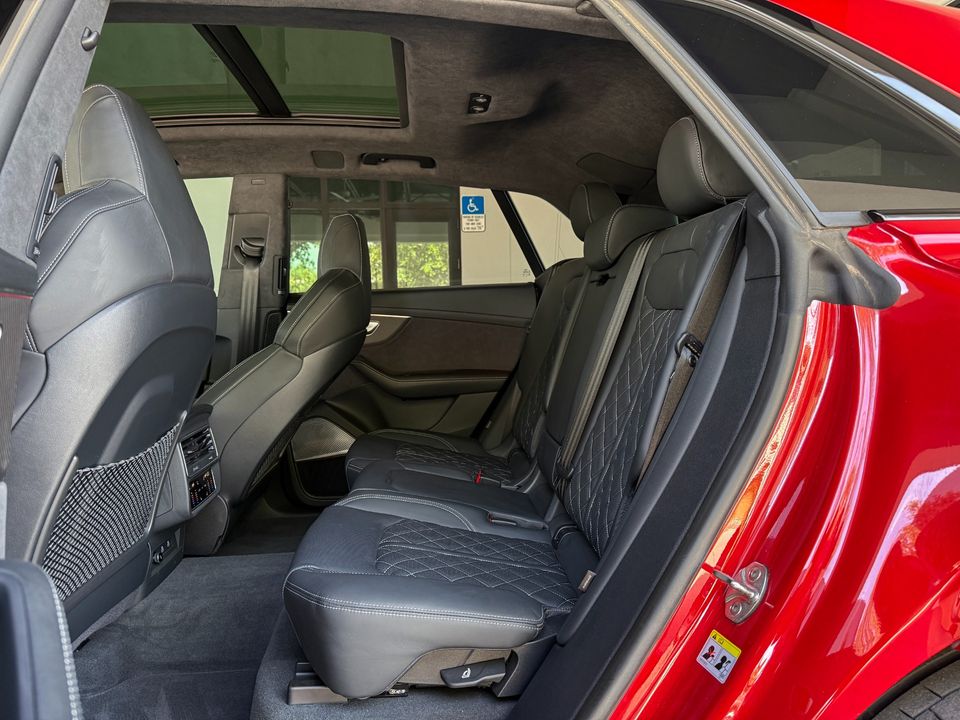 2024 Audi SQ8