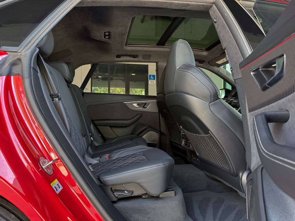 2024 Audi SQ8