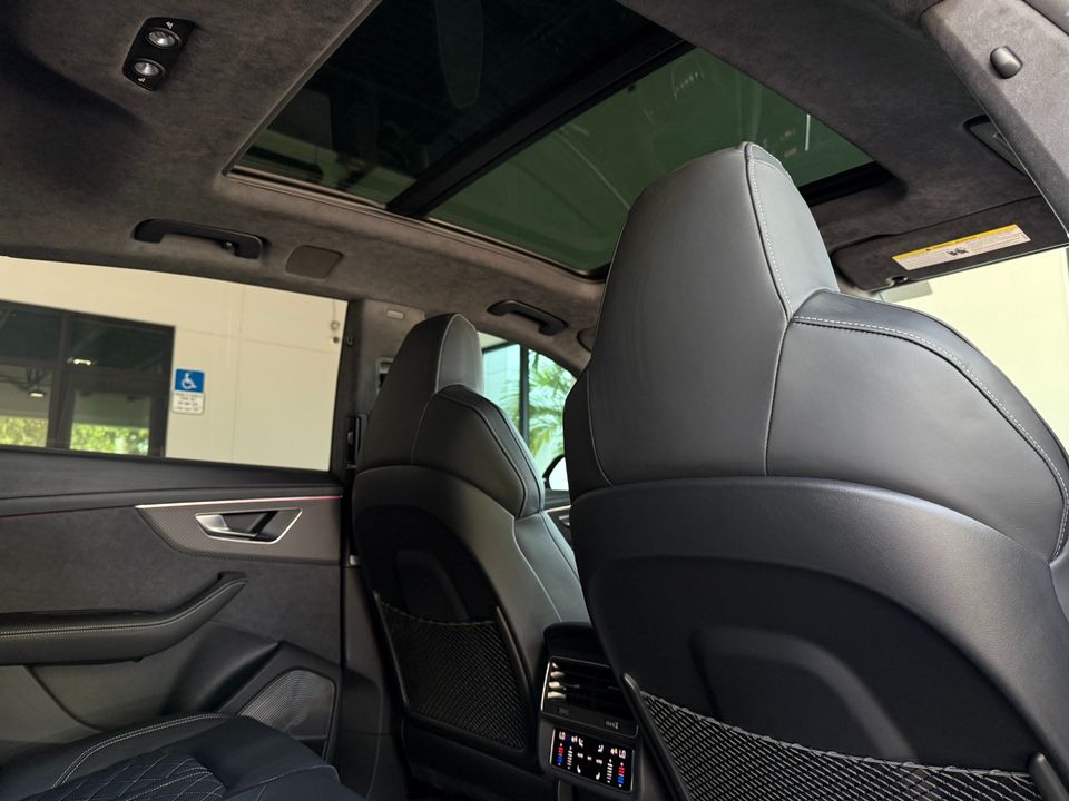 2024 Audi SQ8