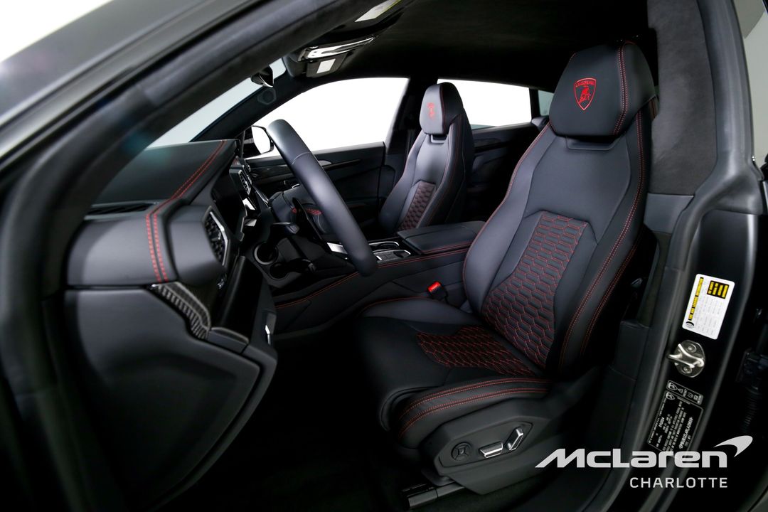 2024 Lamborghini Urus