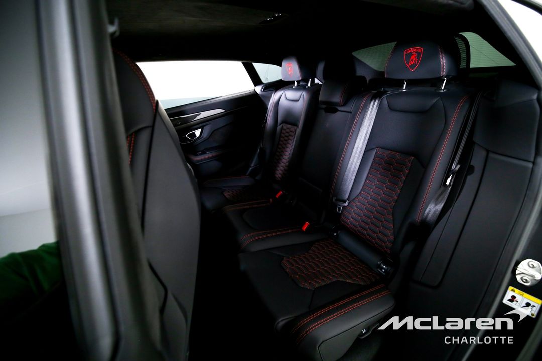 2024 Lamborghini Urus
