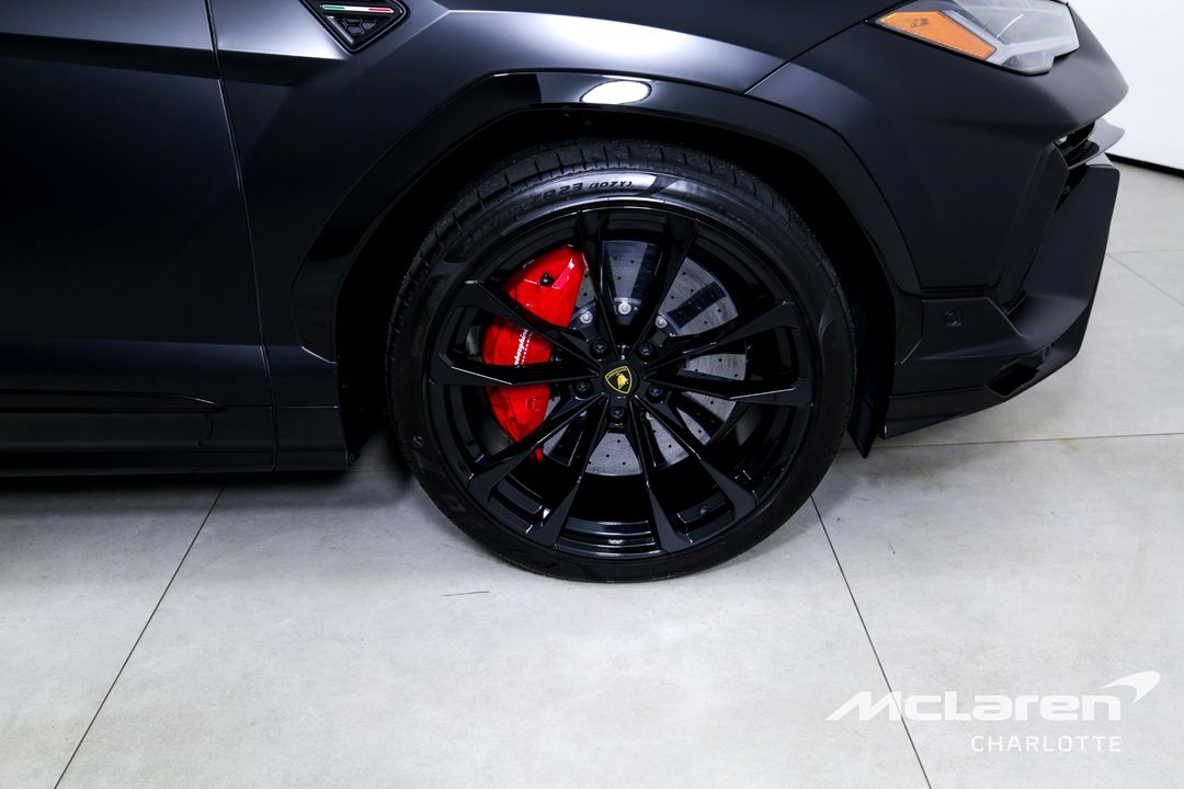 2024 Lamborghini Urus