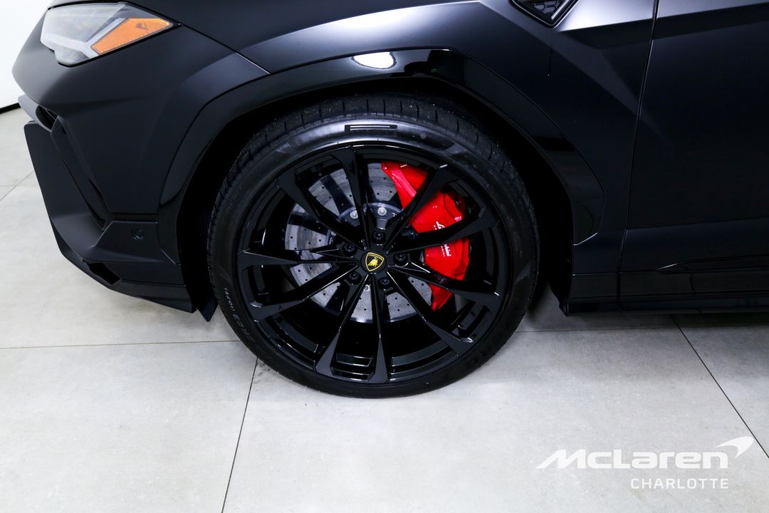 2024 Lamborghini Urus