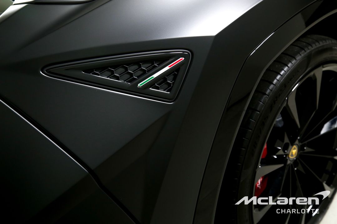 2024 Lamborghini Urus